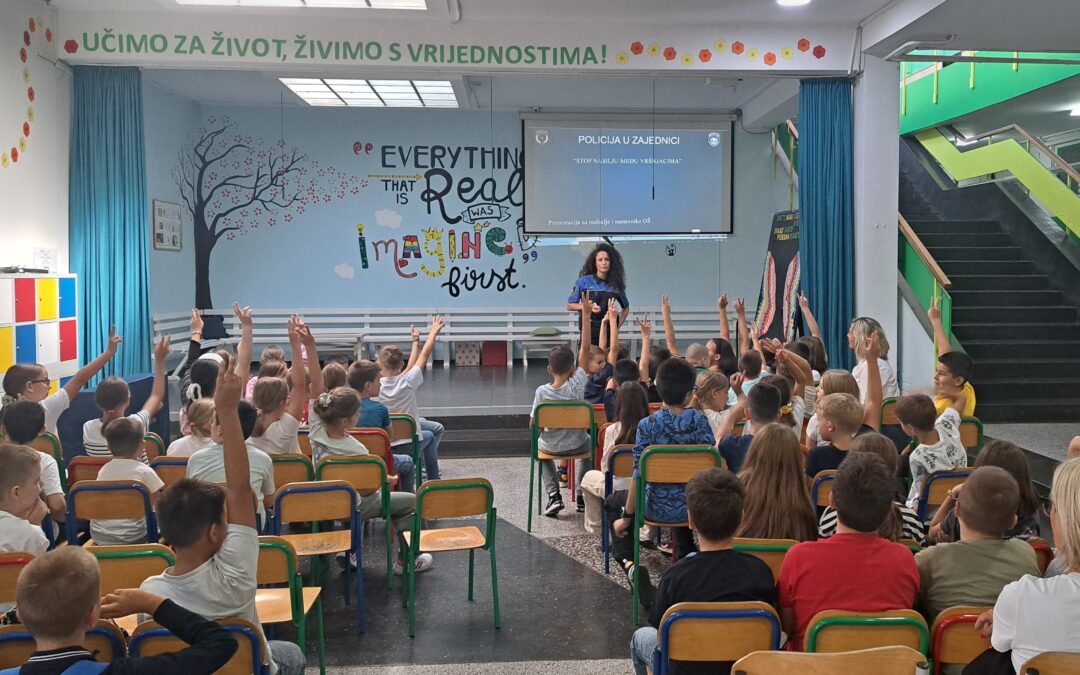 Edukacija “Sigurnost učenika u digitalnom okruẓ̌enju”